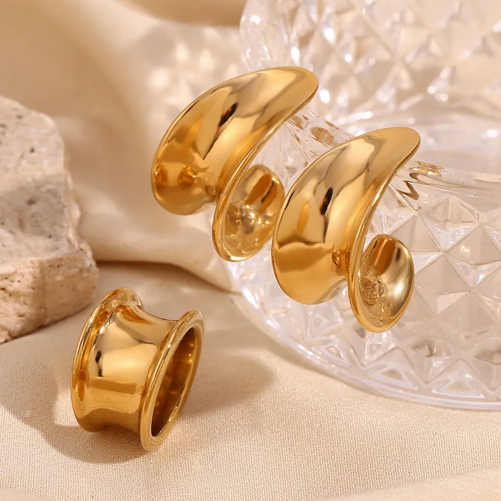 Minimaliste Acier Inoxydable Plaqué Or 18K Géométrique Crochet Créoles et Bague Bande Rainurée Pour Femmes Bijoux de Mode