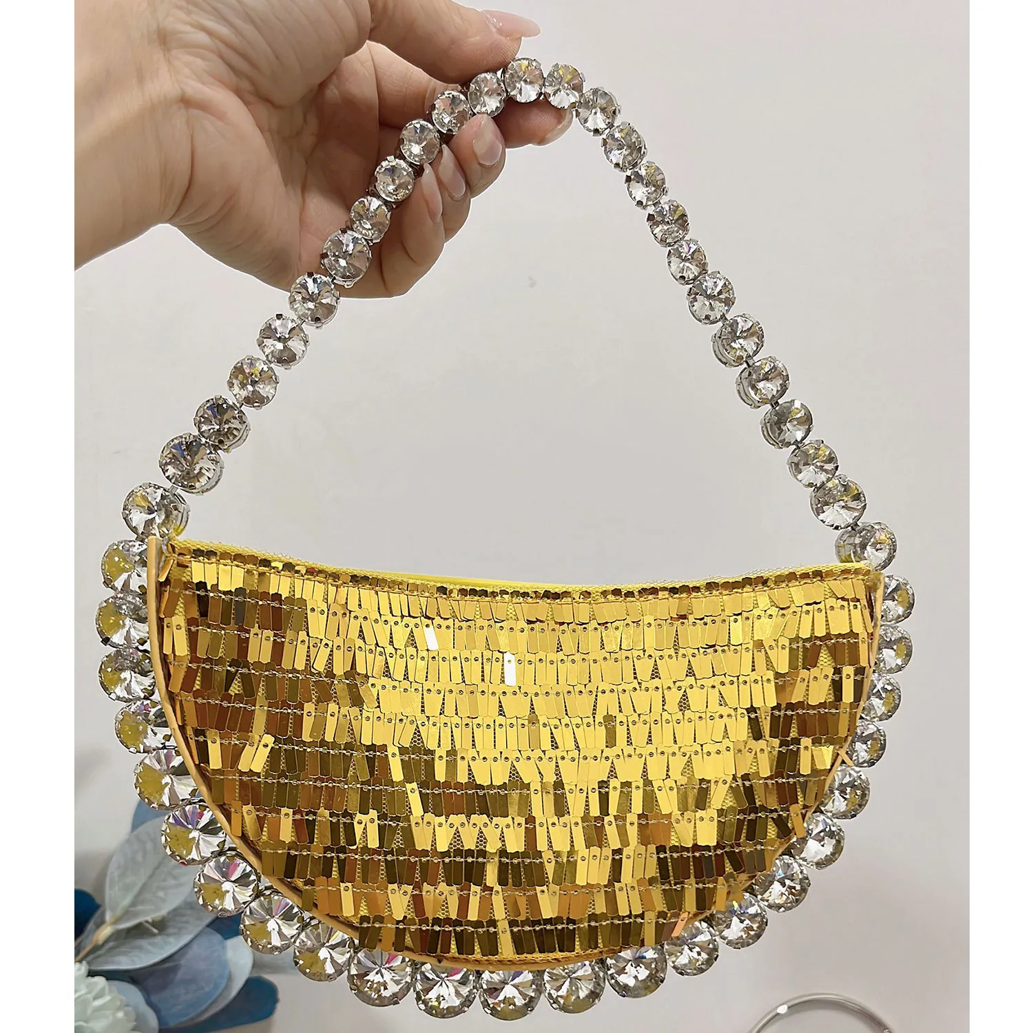 Women Sequin Rhinestone Evening Handbag Half Moon Crescent Bag Shiny Crystal Handle Luxury Party Wedding Fashion