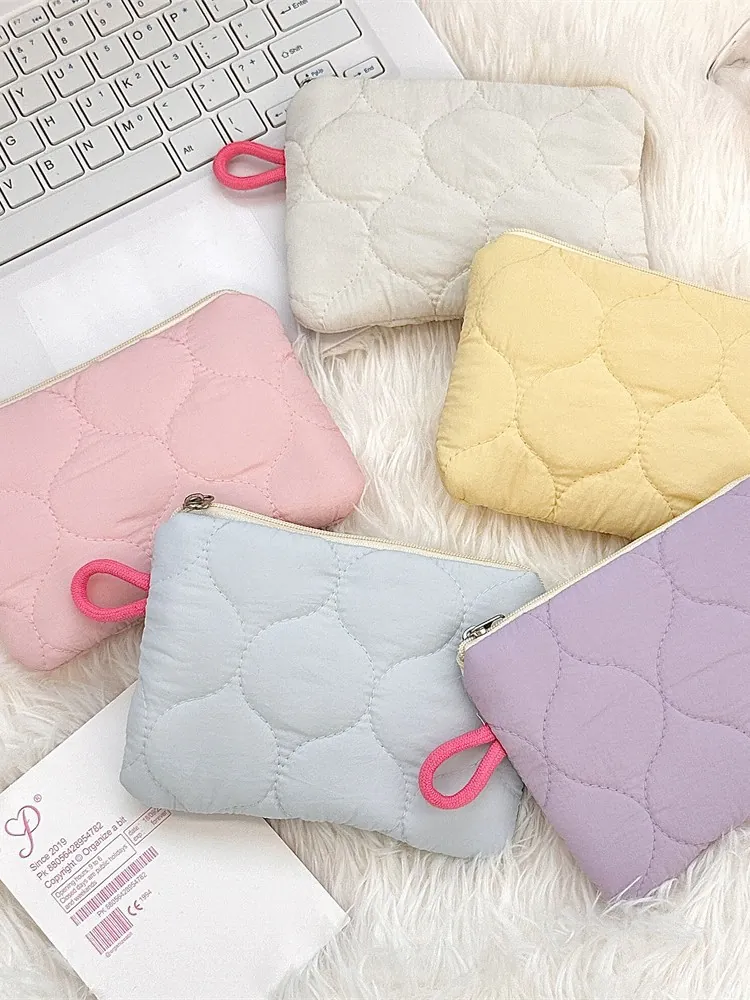 Quilted Mini Makeup Bag Portable Sanitary Napkin Storage Pouch Polyester Canvas Lining Zipper Pocket For Women Travel Korean Style