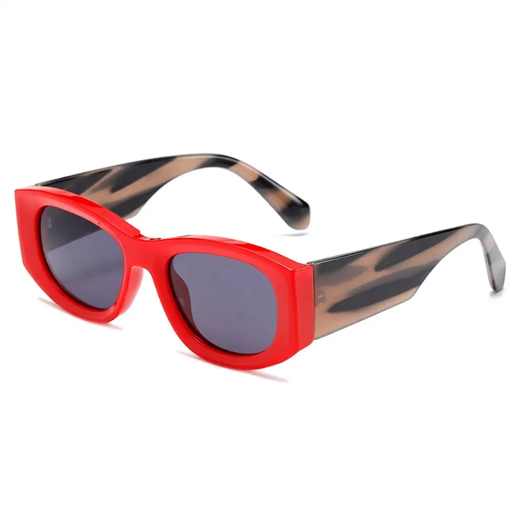 Retro Square Frame Sunglasses UV400 Protection PC Material Y2K Trendy Fashion Eyewear For Women