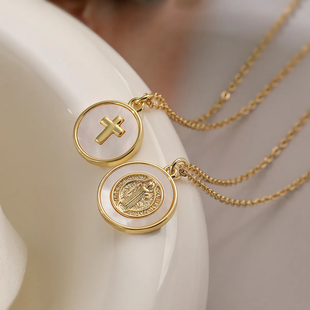 Round Medal Pendant Necklace 18K Gold Plated Copper Mother Of Artificial Pearl Cross Saint Benedict Religious Jewelry Women