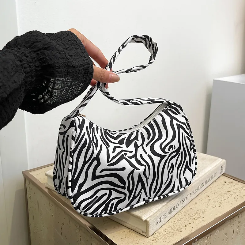 Fashion Underarm Bag Nylon Fabric Print Leopard Cow Heart Butterfly Pattern Women Shoulder Hobo Handbag