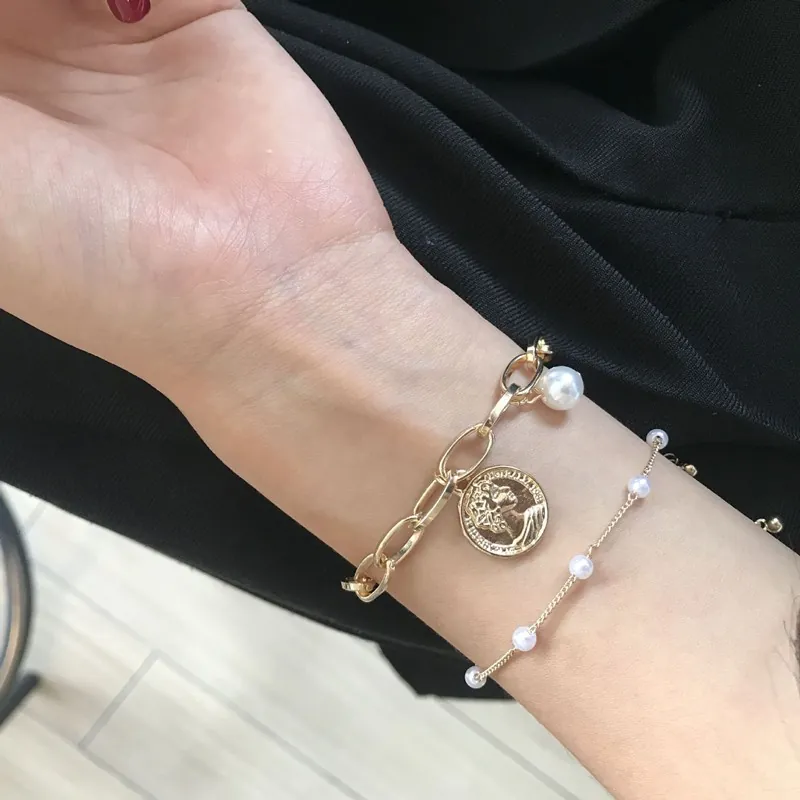 Gold Plated Alloy Bracelet With Imitation Artificial Pearl Heart Cross Coin Portrait For Women Trendy Hip Hop Elegant Jewelry Accessory