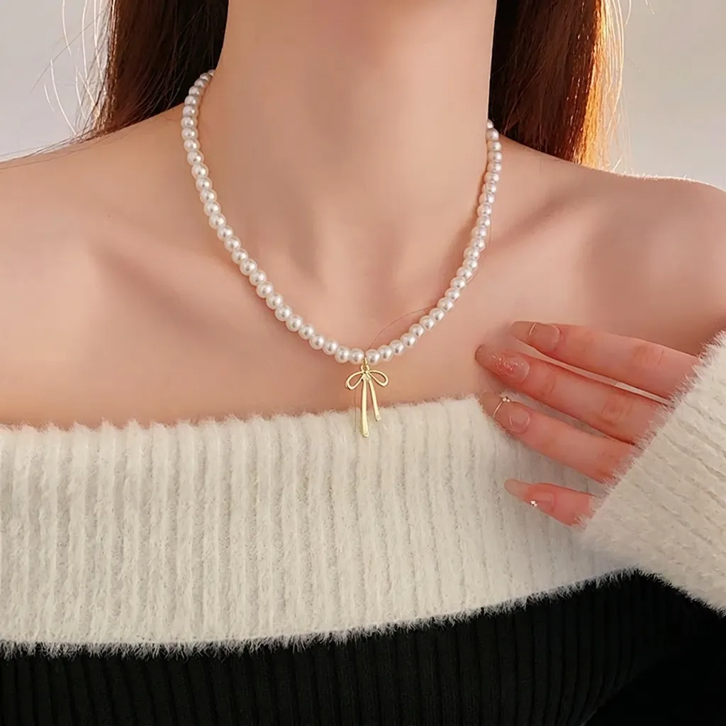 Collier De Künstliche Perles Avec Pendentif Nœud En Alliage Style Rétro Français Élégant Pour Femmes Bijoux De Mode