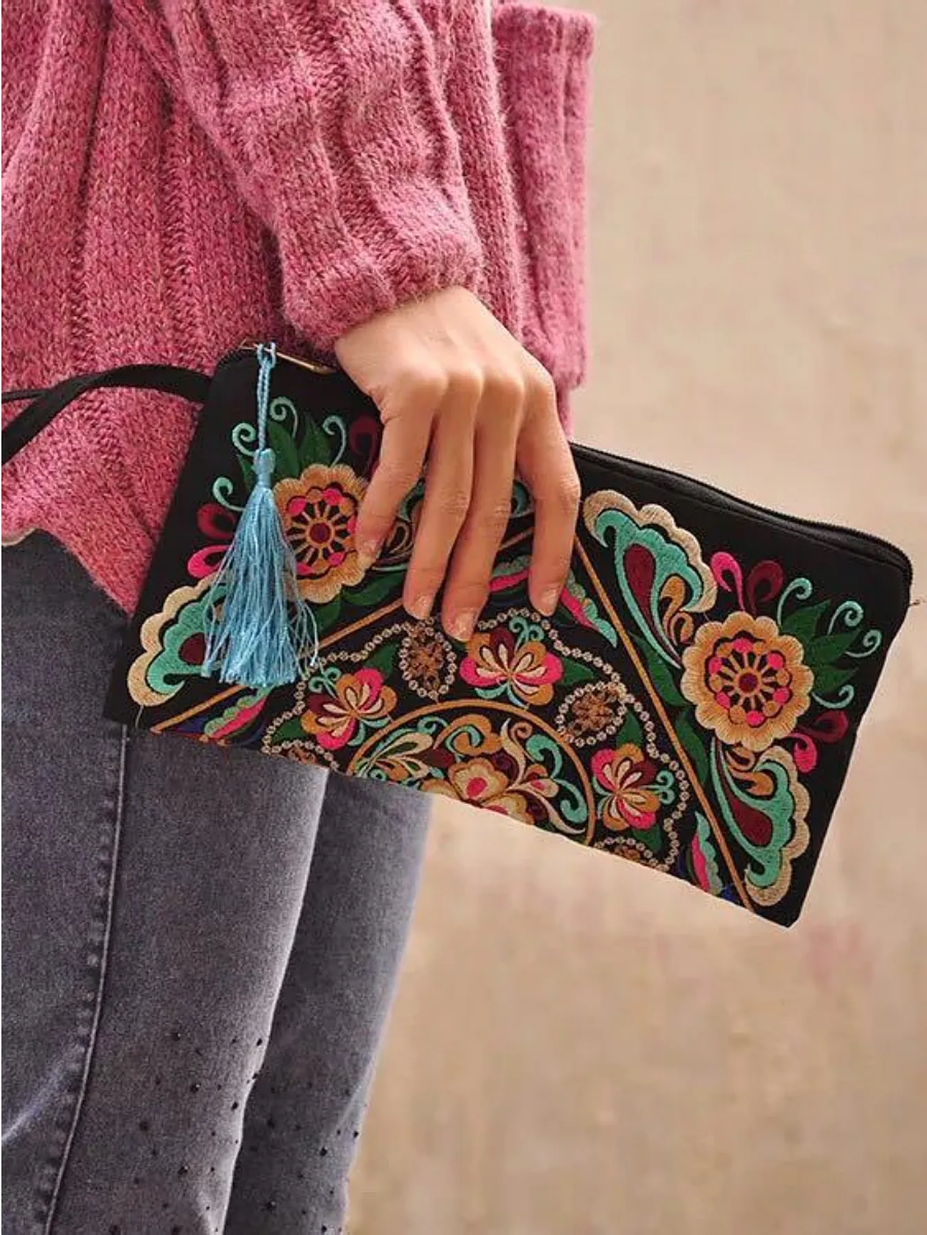 Women Ethnic Embroidery Clutch Bag Cotton Satin Vintage Floral Dragon Pattern Wallet With Tassel Zipper Closure Casual