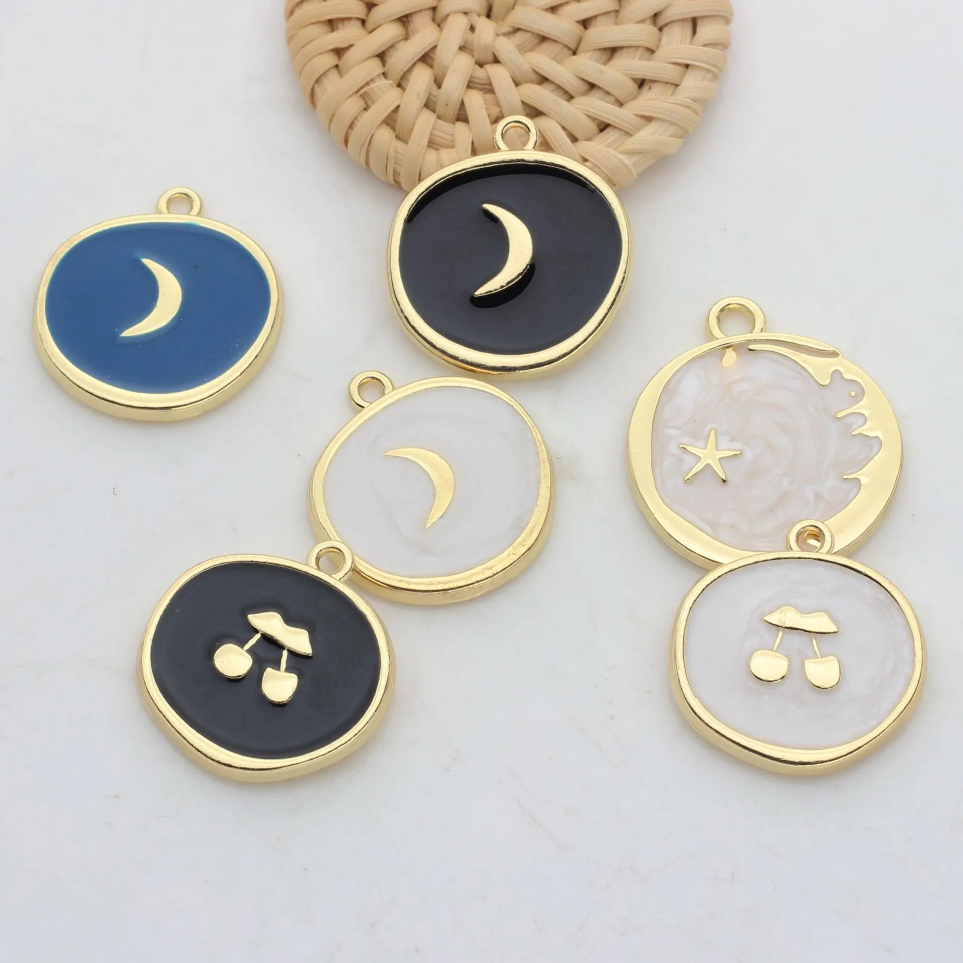 Round Enamel Charms Alloy Gold Plated Star Moon Cherry Pendants For DIY Jewelry Making Accessories Earring Necklace Findings