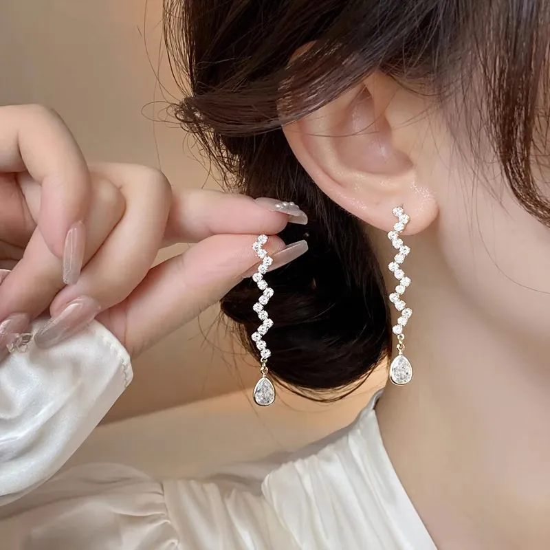 Luxury Copper Long Zirconia Teardrop Earrings For Women Wave Design 925 Sterling Silver Earring Post Dangle Fashion Jewelry