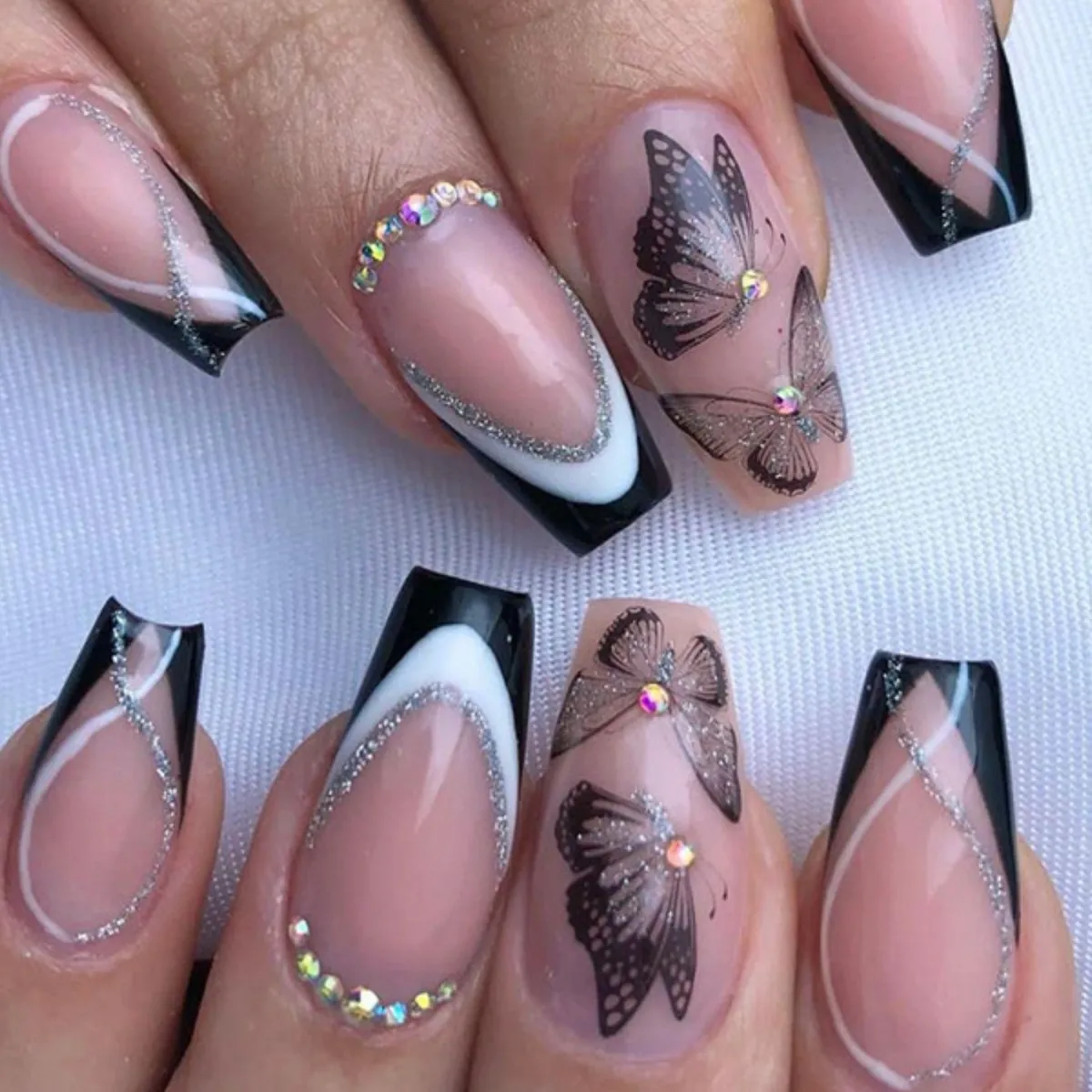Long Coffin Press On Nails Butterfly Pattern Rhinestone Decor Black White French Tips Gothic Dark Style False Nails