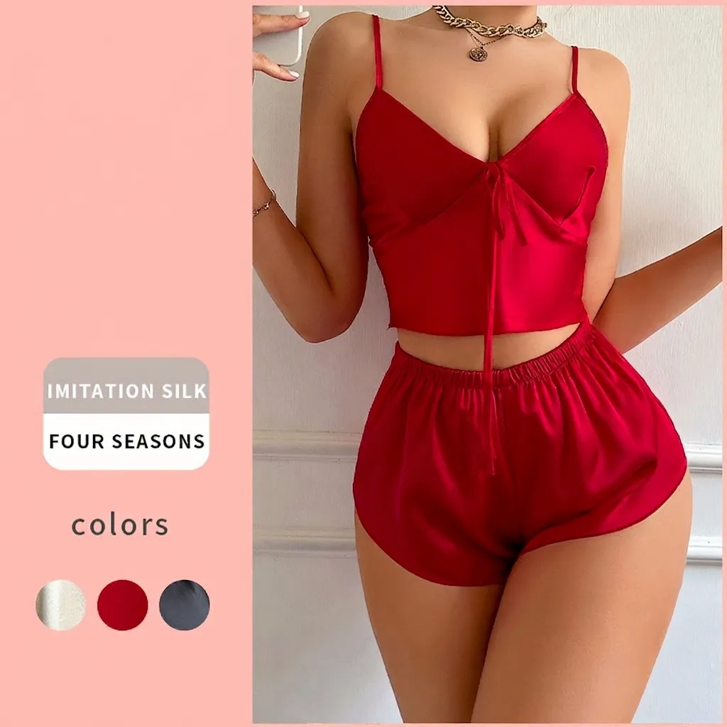 Pyjama En Satin Pour Femmes Haut À Bretelles Et Short Col En V Sans Manches Imitation Satin Vêtements De Détente Sexy Couleur Unie