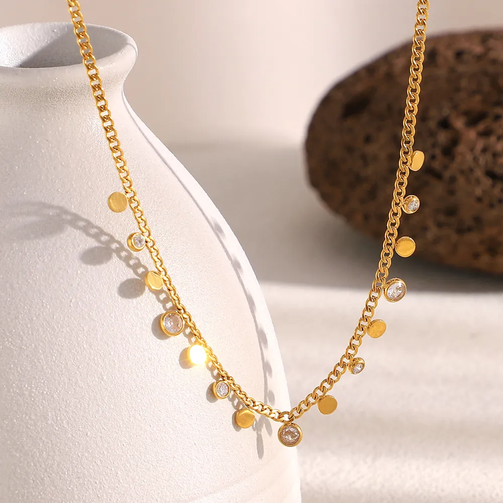 Minimalist Necklace Stainless Steel 18K Gold Plated Round Disc Cubic Zirconia Charms Elegant Daily Commuter Jewelry For Women
