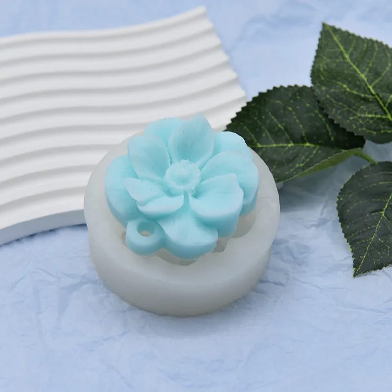 Flower Pendant Silicone Mold DIY Baking Cake Decorating Fondant Soap Resin Crafting Tool Multi Petal Floral Shape
