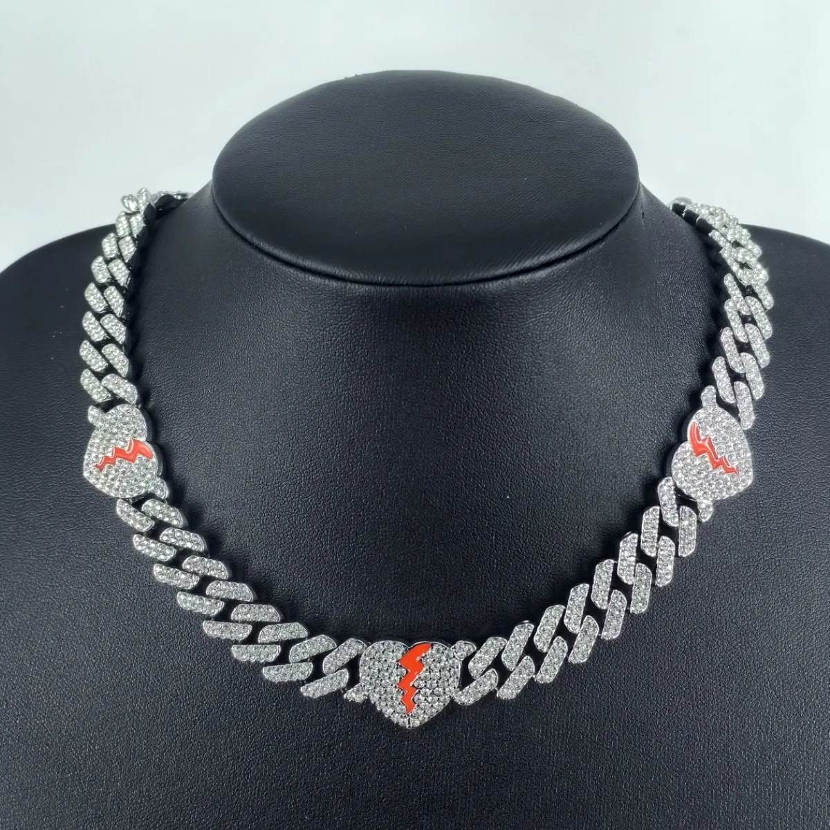 Hip Hop Iced Out Cuban Link Chain Necklace With Broken Heart Pendants Alloy Rhinestone Jewelry For Men Women
