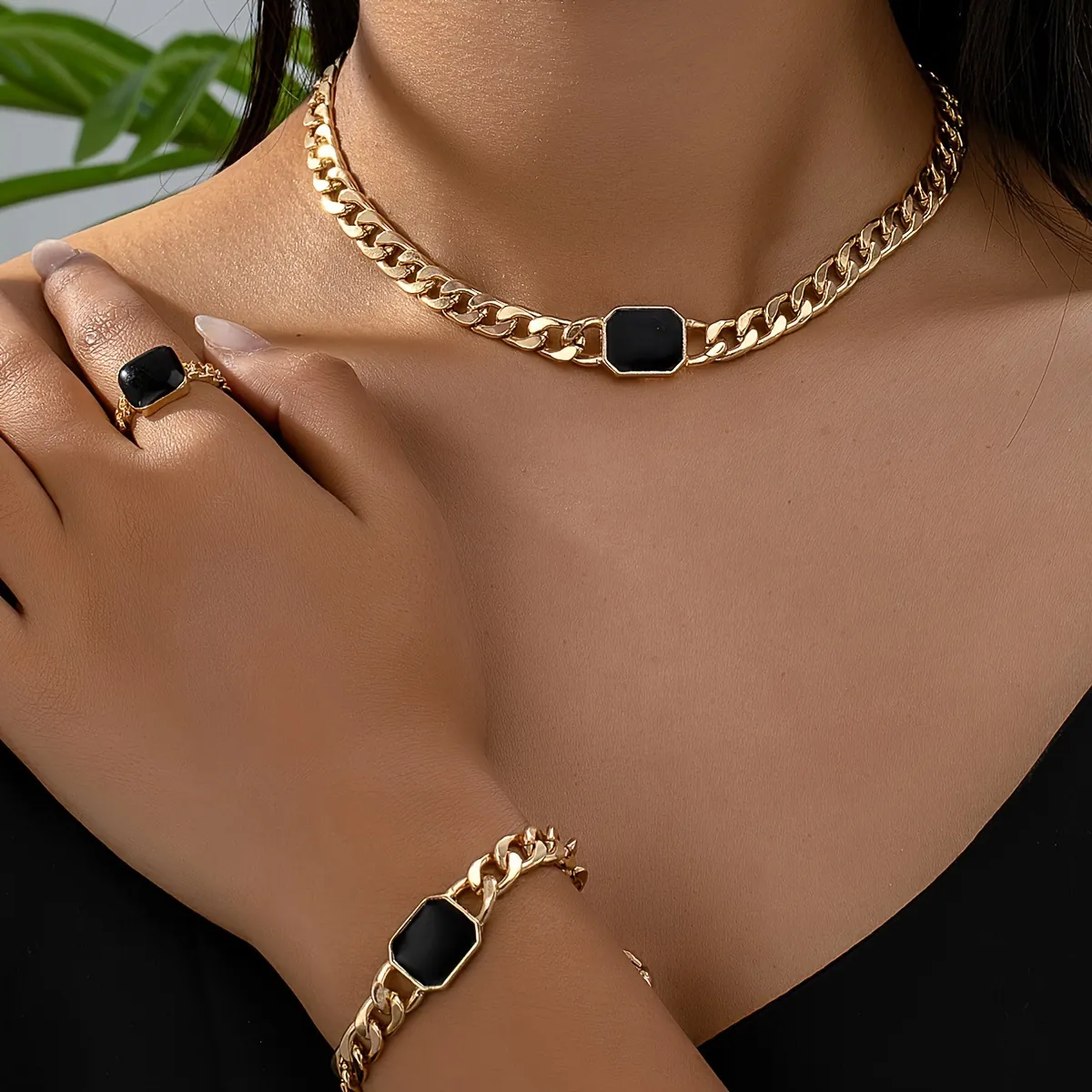 Exaggerated Geometric Square Cuban Chain Jewelry Set Gold Plated Alloy Necklace Bracelet Ring Retro Hip Hop Jewelry For Men Women Party