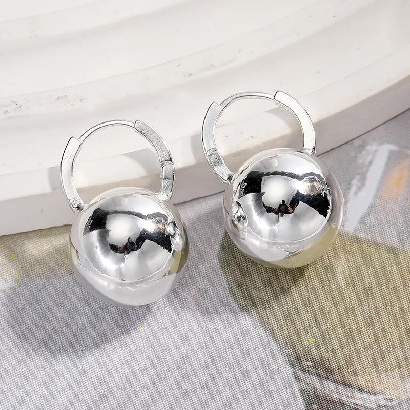 Minimalist Polished Copper Ball Earrings Elegant Geometric Round Huggie Ear Buckle Jewelry For Women
