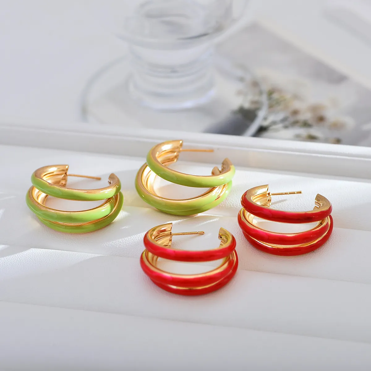 Exaggerated Triple Ring Enamel C-Shaped Hoop Earrings For Women French Vintage Gold Plated Copper Geometric Drip Oil Fashion Jewelry Gift