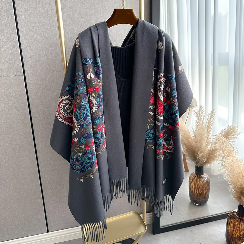 Châle Écharpe Brodé Style Ethnique Cachemire Imitation Paisley Floral Épais Chaud Longues Franges Pour Femmes Rétro