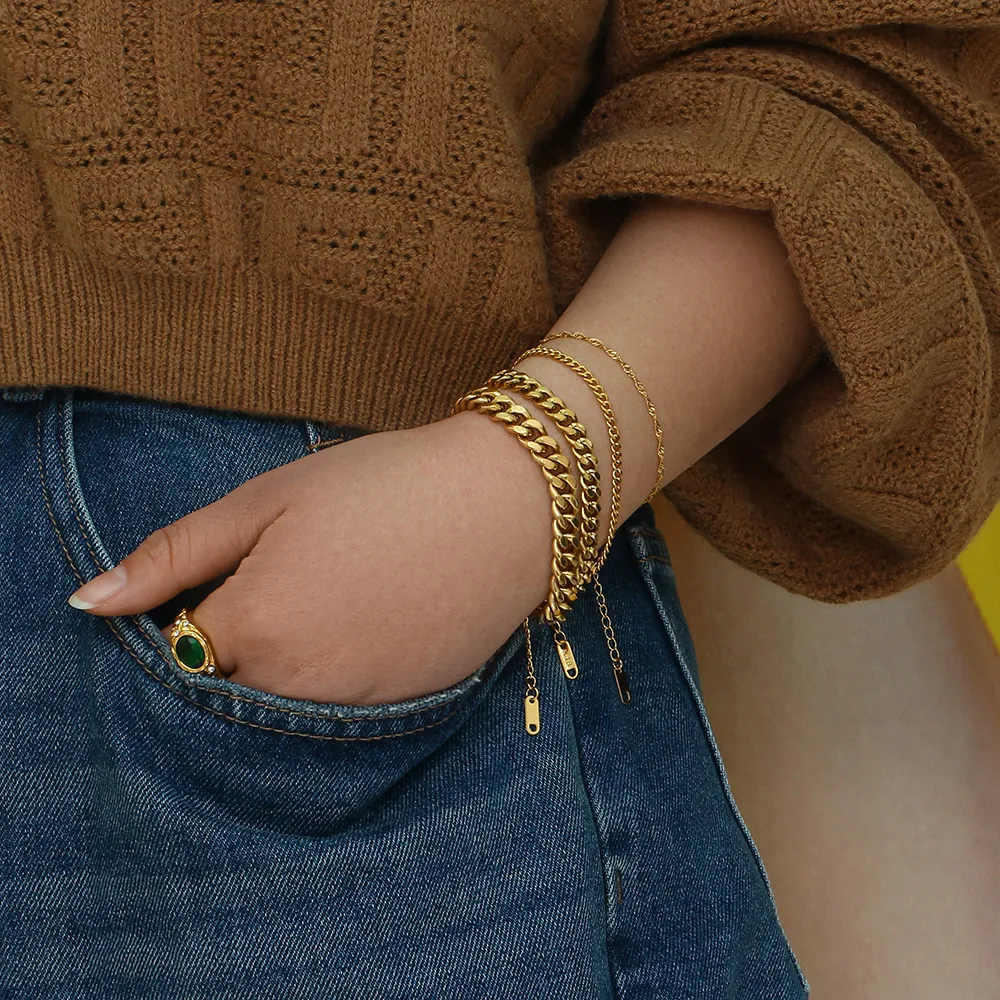 Fashion Stainless Steel Cuban Link Bracelet For Women 18K Gold Plated Trendy Hip Hop Style Adjustable Chain Bracelet Jewelry