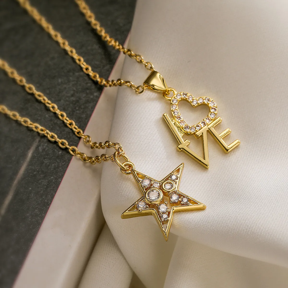 Copper 18K Gold Plated Pendant Necklace With Clear Zircon Star LOVE Heart Simple Fashion Clavicle Chain For Women