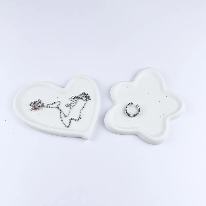 Heart Flower Shaped Ceramic Jewelry Tray Matte White Speckled Nordic Storage Dish For Ring Necklace Home Decor
