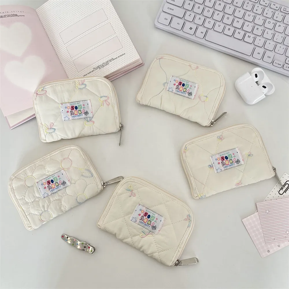 Quilted Mini Coin Purse Polyester Embroidery Zipper Multi Compartment Card Holder Storage Bag Sweet Style