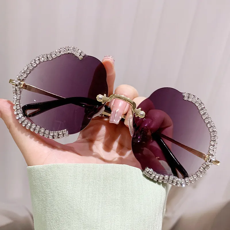 Occhiali Da Sole Senza Montura Oversize Strass Forma Di Fiore Lenti Sfumate Montatura In Metallo Donna