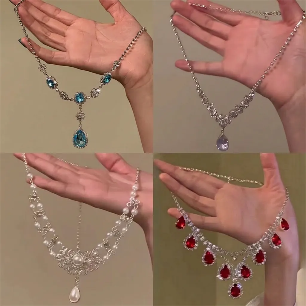 French Court Style Alloy Rhinestone Teardrop Pendant Necklace Luxury Vintage Water Drop Neck Jewelry For Women Banquet