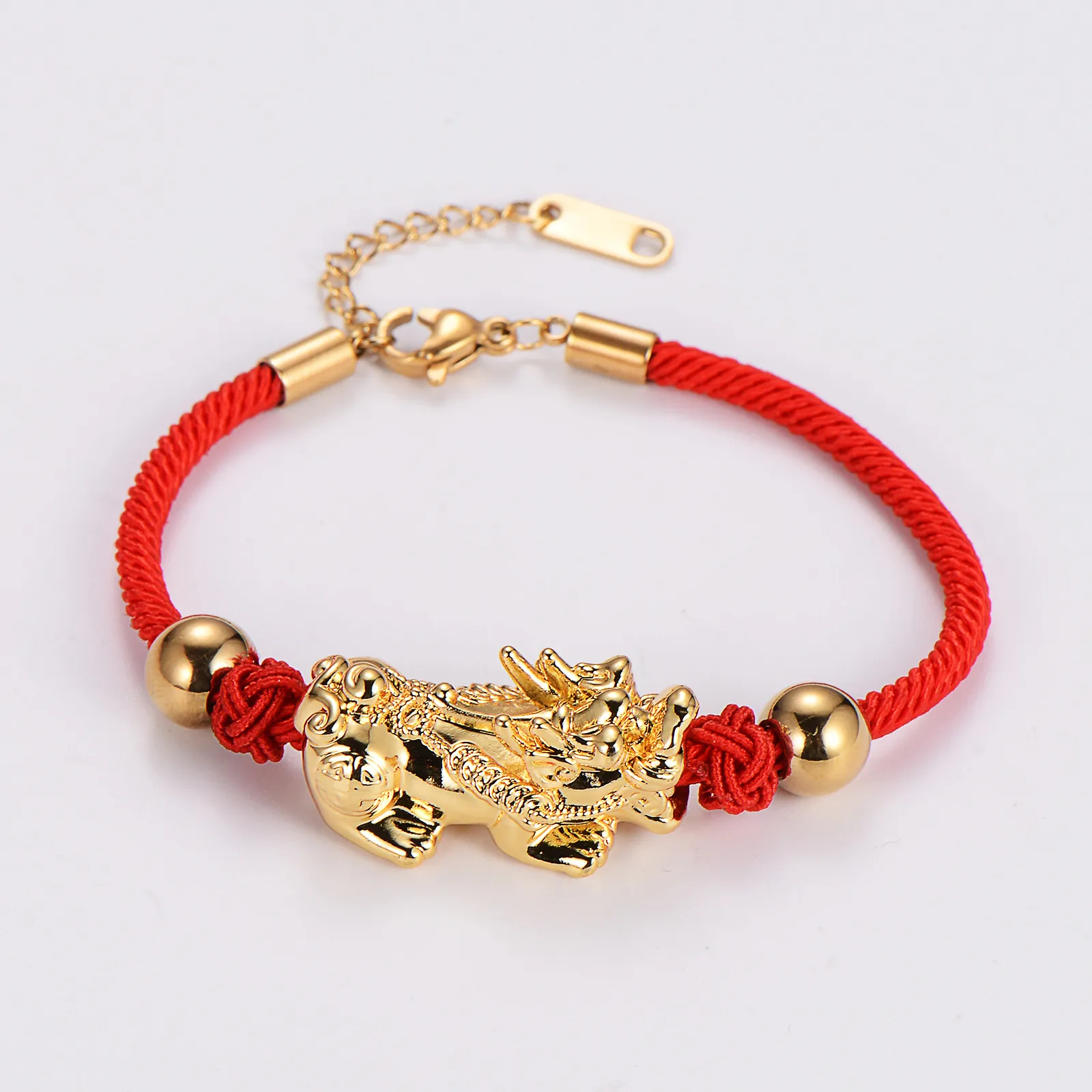 Pi Xiu Red String Bracelet 18K Gold Plated 316L Stainless Steel Mythical Creature Lucky Charm For Women Adjustable