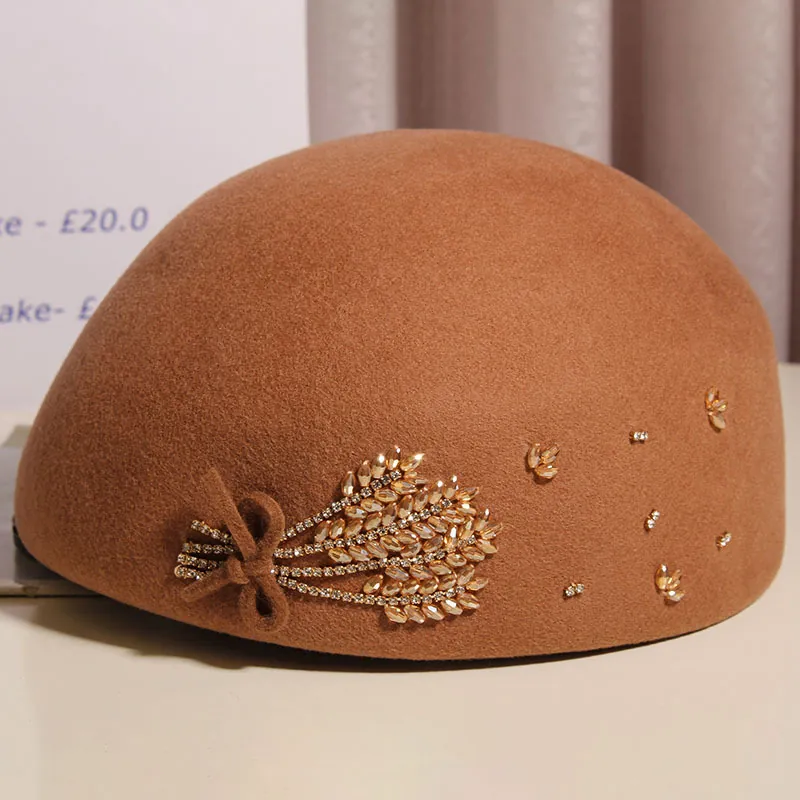 Elegant French Style Wool Beret For Women With Rhinestone Wheat Ear Bow Decoration Vintage Winter Woolen Small Fedora Hat
