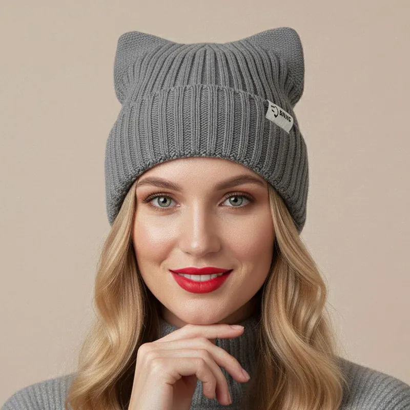 Bonnet En Maille À Oreilles De Chat Acrylique Doux Chaud Hiver Coupe Vent Décontracté Mignon Couleur Unie Pour Femmes