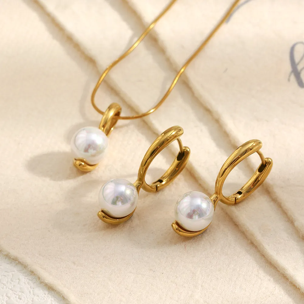 Faux Artificial Pearl Necklace And Earrings Jewelry 18K Gold Plated Stainless Steel Elegant Vintage Accessory For Women
