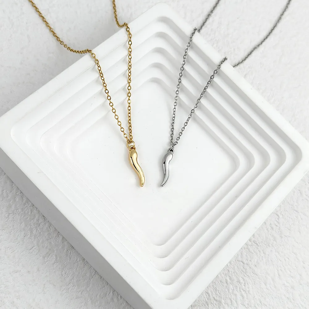 Italian Horn Cornicello Pendant Necklace 304 Stainless Steel 18K Gold Plated Minimalist Chili Lucky Jewelry For Women Men