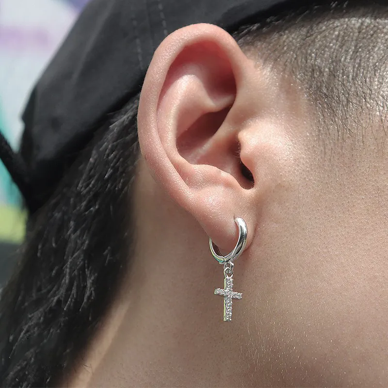 Men Cross Pendant Huggie Hoop Earrings Rhinestone Iced Out Alloy Dangle Ear Jewelry Hip Hop Streetwear Street Style Unisex
