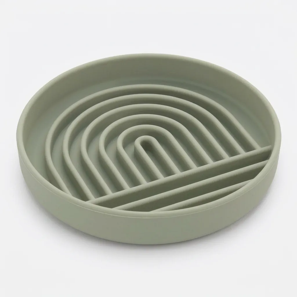 Silicone Pet Slow Feeder Bowl Anti-Choke Lick Mat Non-Slip Suction Cup Rainbow Maze Design For Dogs And Cats