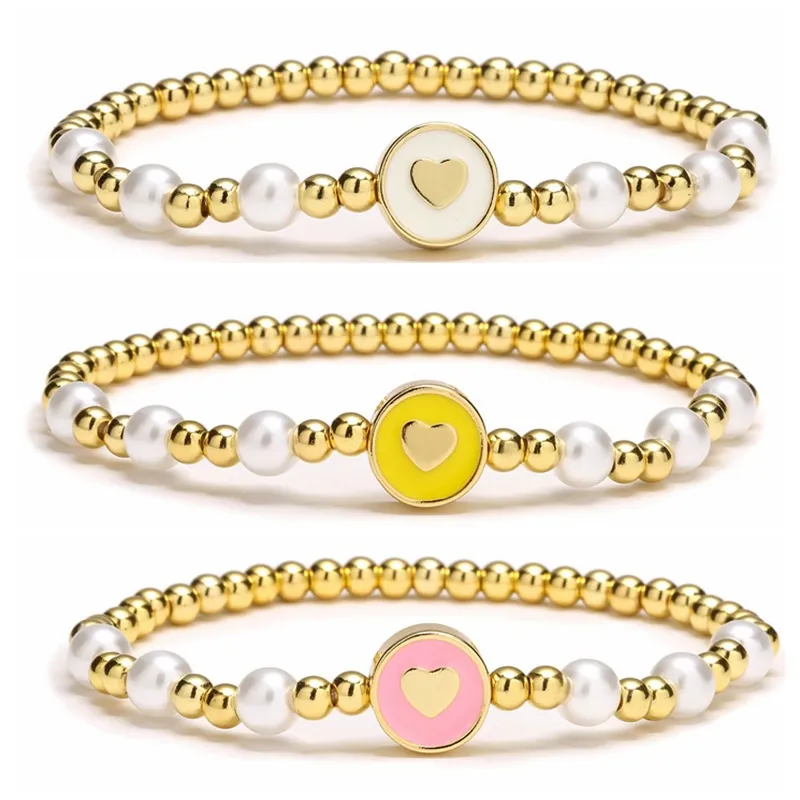 Bracelet Élastique À Künstliche Perles À La Mode Avec Pendentif Cœur Künstliche Perles En Cuivre Doré Künstliche Perle D'imitation Blanche Bijoux Femmes