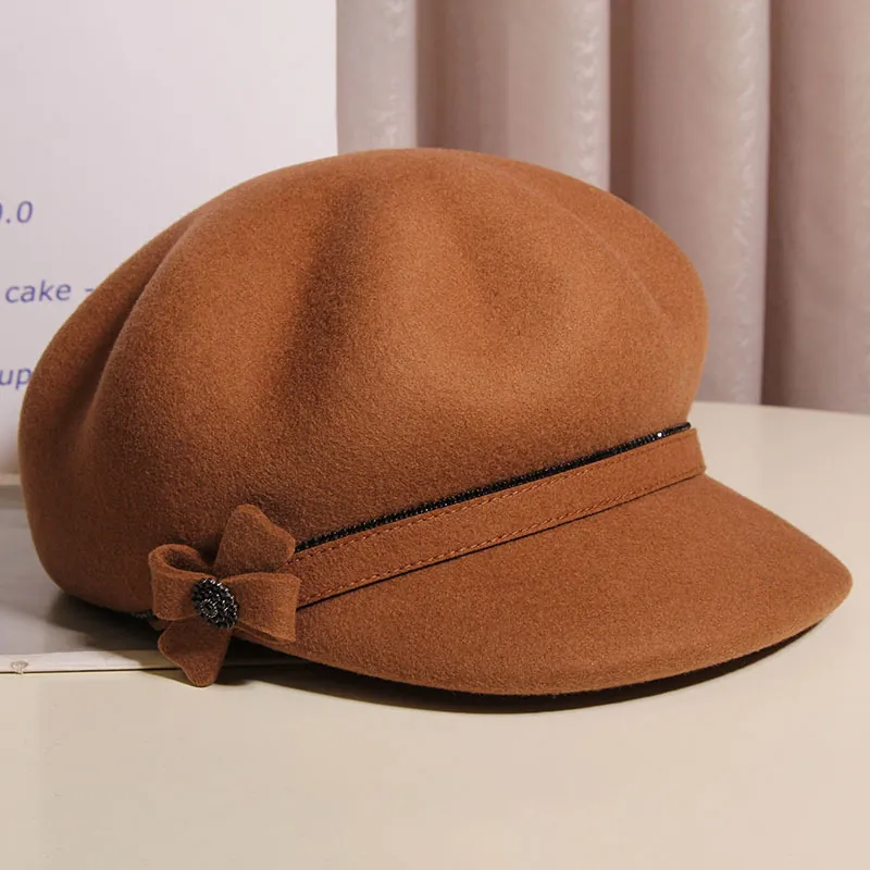 Women's Cashmere Newsboy Cap Elegant Retro Octagonal Hat Autumn Winter Warm Baker Boy Hat With Bowknot Rhinestone Decoration