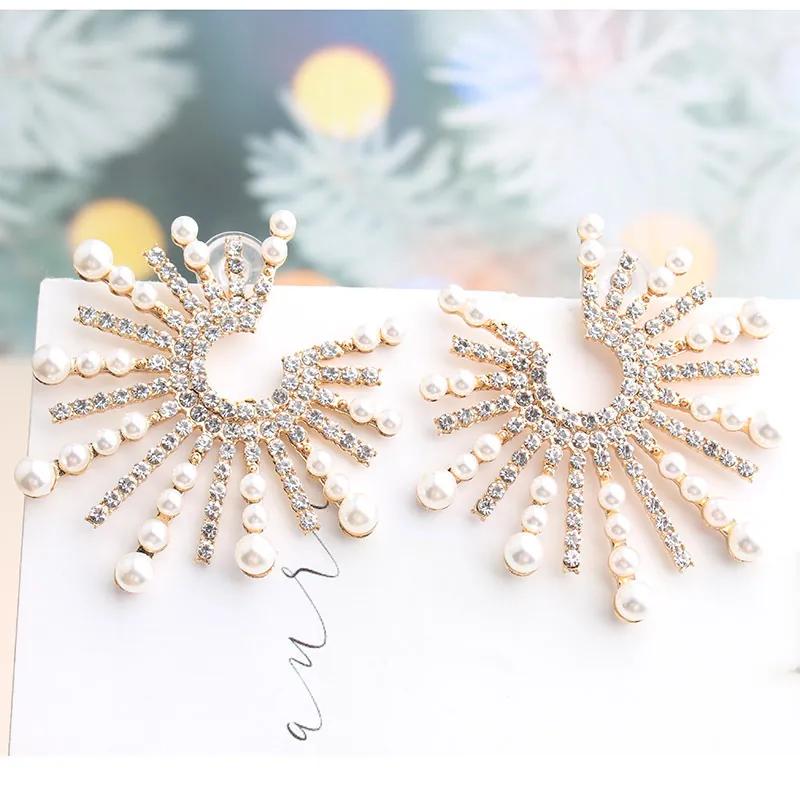 Retro Sunburst Flower Earrings Alloy Rhinestone Faux Artificial Pearl With Stainless Steel Earring Post Party Wedding Jewelry