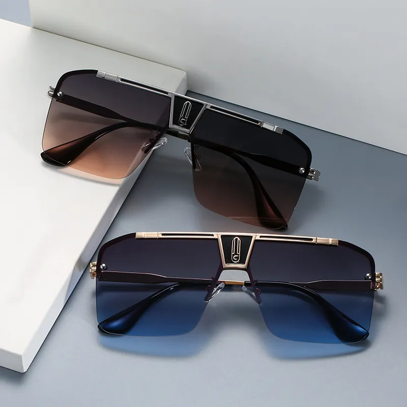 Gafas De Sol Cuadradas Grandes Clásicas Montura De Metal Protección UV400 Lentes Degradadas Moda Exterior Hombres Mujeres