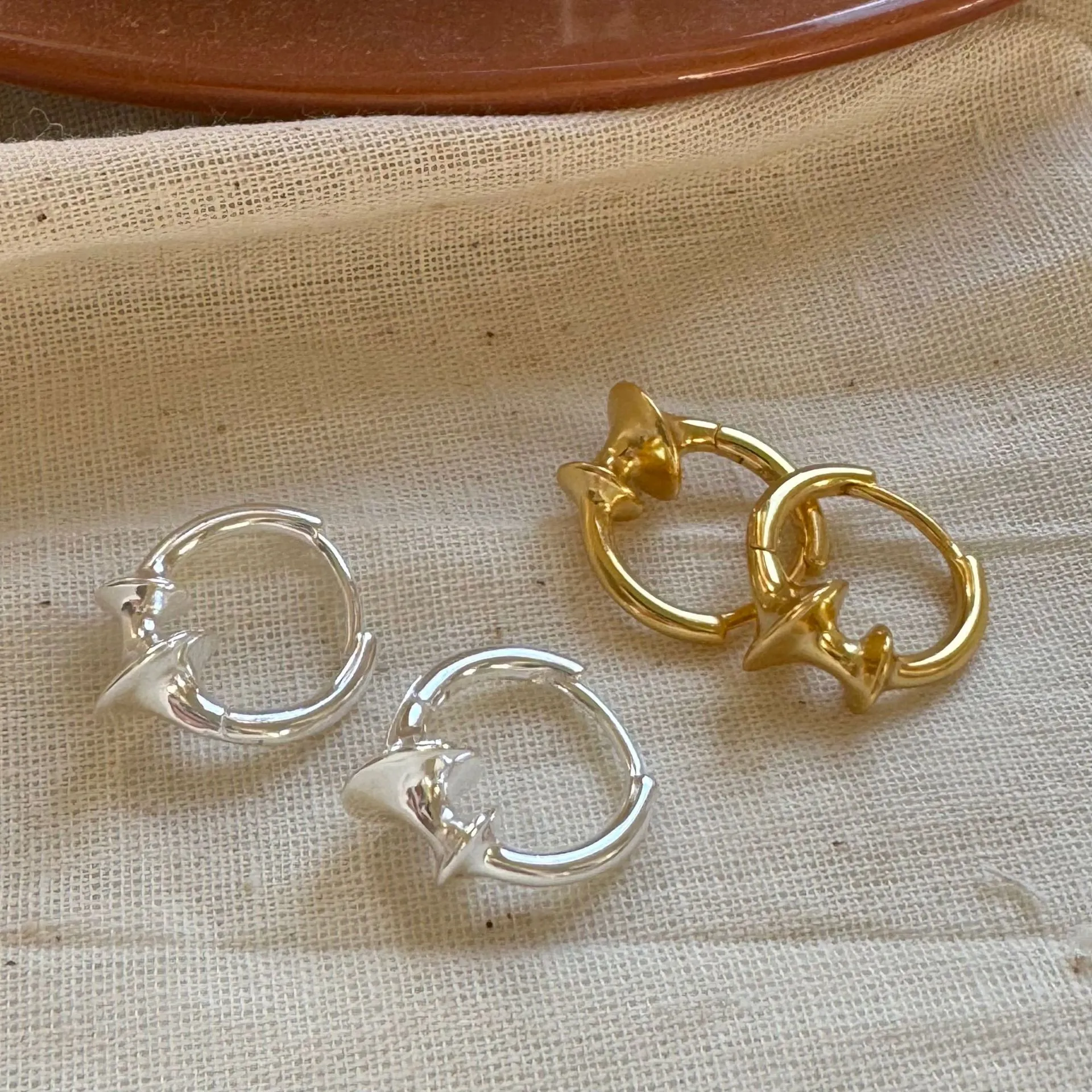Minimalist Twisted Hoop Earrings 925 Sterling Silver Irregular Geometric Fluid Texture Style Jewelry For Women