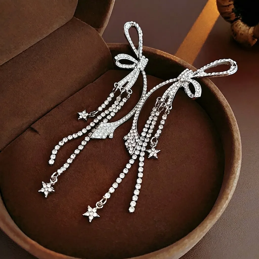 Boucles D'oreilles Pendantes Nœud Étoile Gland En Strass Avec Tige En Argent Bijoux Élégants Pour Femmes