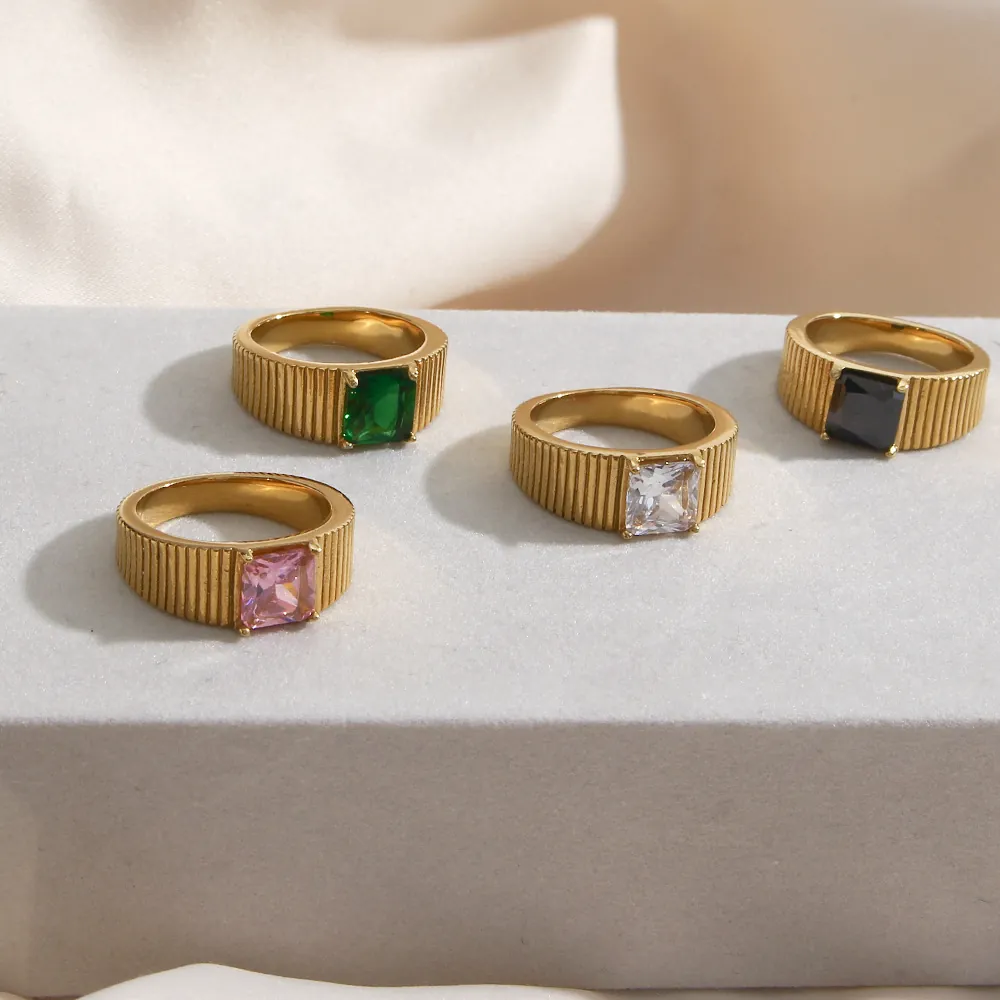 Fashion Square Zircon Stainless Steel Ring 18K Gold Plated Geometric Carved Stripe Band Jewelry For Women