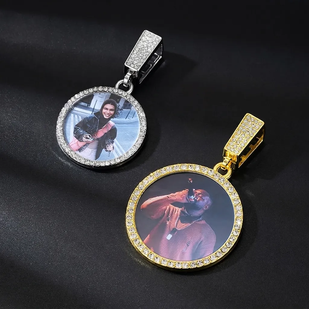 Hip Hop Zinc Alloy Rhinestone Custom Photo Round Pendant Only Without Chain Iced Out Picture Frame DIY Unisex Party Jewelry