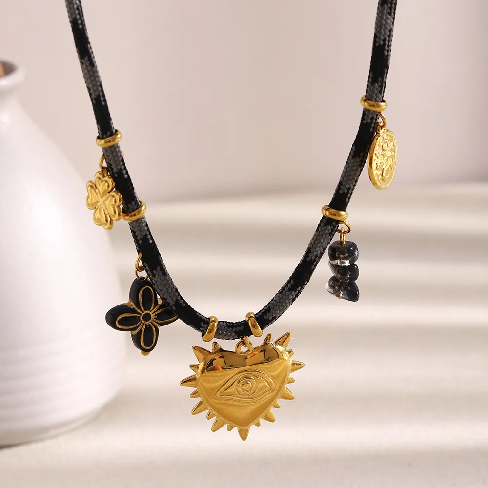 Collier En Corde Tressée Avec Pendentifs En Acier Inoxydable Plaqué Or 18K Cœur Mauvais Œil Trèfle Pour Femmes Style Ins