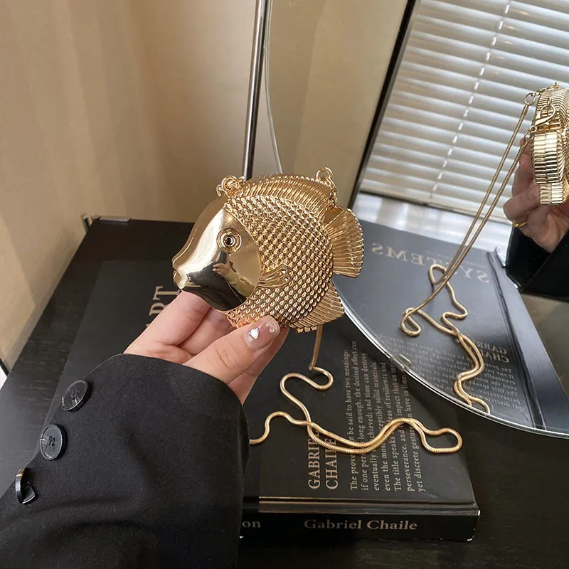 Novelty Fish Shaped Metallic Mini Crossbody Bag Women Evening Party Elegant Chain Clutch Small Purse