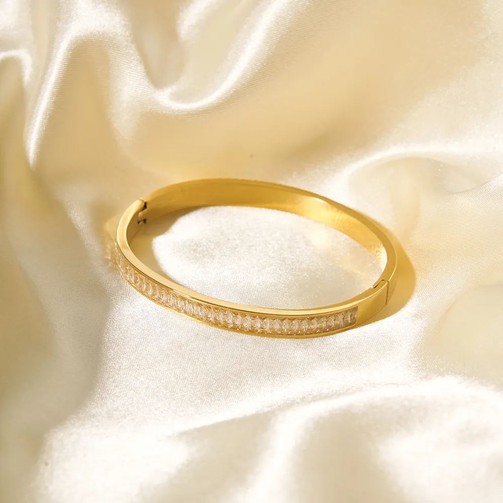 Bracciale Rigido In Acciaio Inossidabile Placcato Oro 18K Per Donna Con Zirconia Cubica Rettangolare Gioielli Eleganti