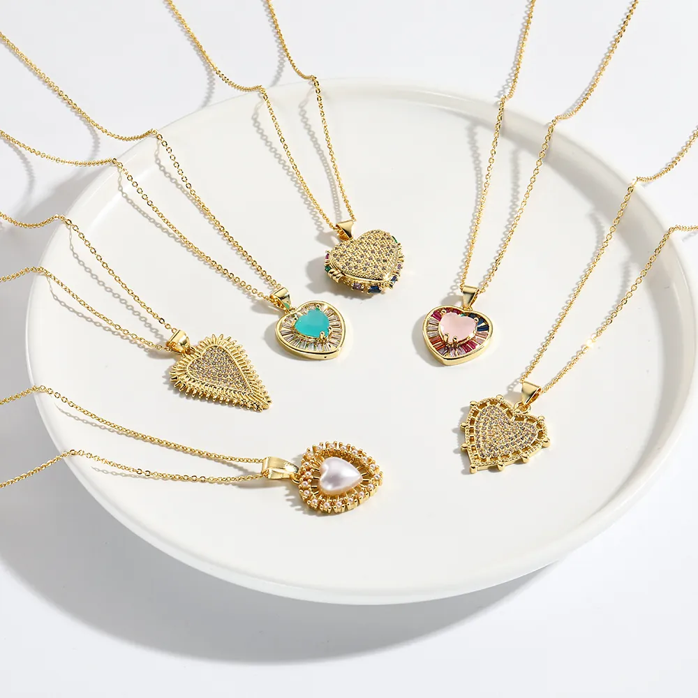 Herzanhänger Halskette Mit Vergoldetem Messing Bunten Zirkonia Und Künstliche Perlenimitat Eleganter Schmuck Für Damen