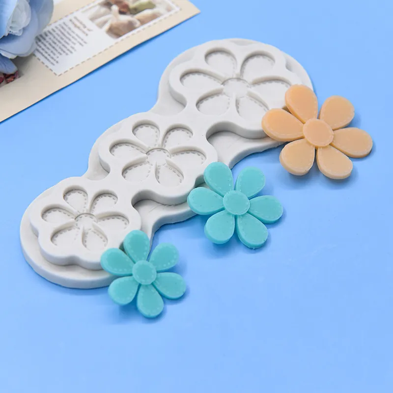 6-Petal Flower Silicone Mold 3-Cavity DIY Baking Fondant Cake Decorating Handcrafted Kitchen Tool