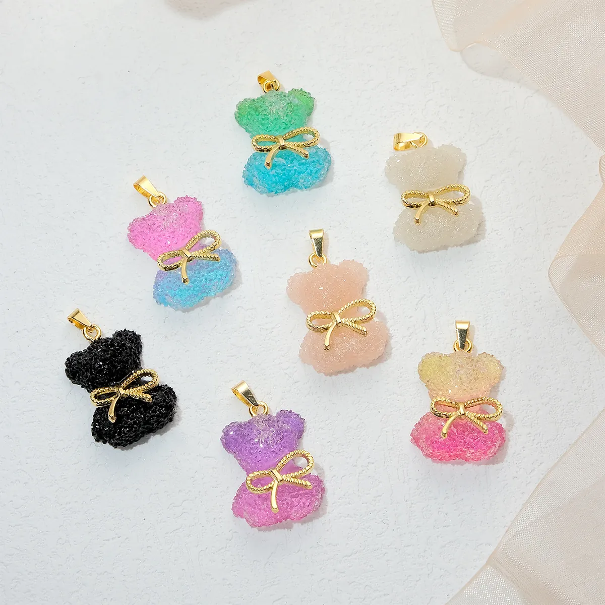 Cute Crystal Bear Charm Pendant With Gold Plated Bowtie Resin Sugary Texture DIY Jewelry Making Accessory Necklace Bag