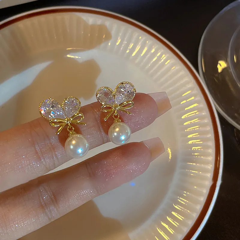 Herz Strass Ohrringe Mit Goldener Schleife Und Künstliche Perle Legierung Süß Elegant Mode Schmuck Für Damen Mit Vergoldetem Ohrstecker