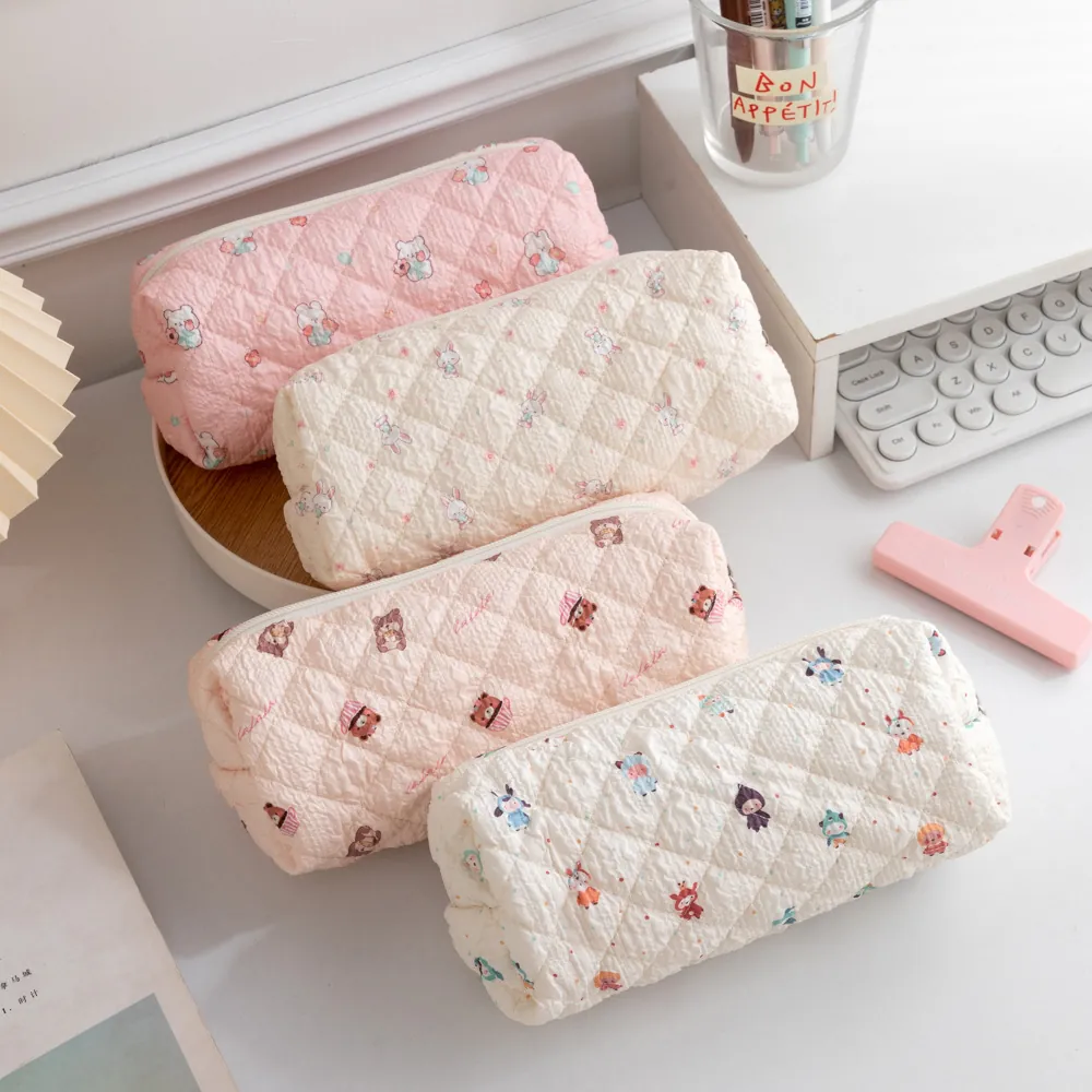 Quilted Pencil Case Large Capacity Polyester Cute Cartoon Bear Rabbit Stationery Storage Bag For Students Girls