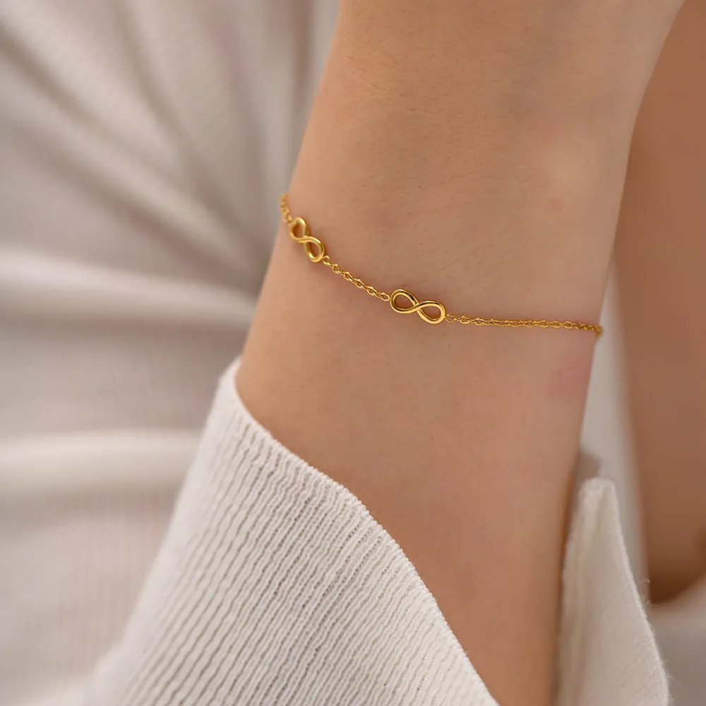 Bracelet Symbole Infini Plaqué Or 18K Acier Inoxydable Délicat Minimaliste Bijoux Pour Femmes